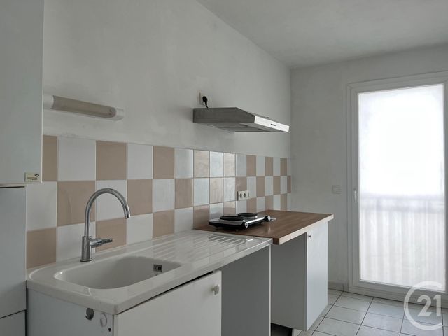 Appartement T2 à louer - 2 pièces - 54.92 m2 - BORDEAUX - 33 - AQUITAINE - Century 21 Cabinet Rollin