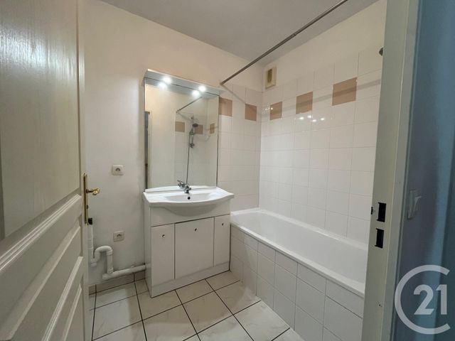 Appartement T2 à louer - 2 pièces - 54.92 m2 - BORDEAUX - 33 - AQUITAINE - Century 21 Cabinet Rollin