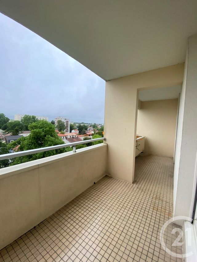 Appartement T2 à louer - 2 pièces - 51.63 m2 - BORDEAUX - 33 - AQUITAINE - Century 21 Cabinet Rollin