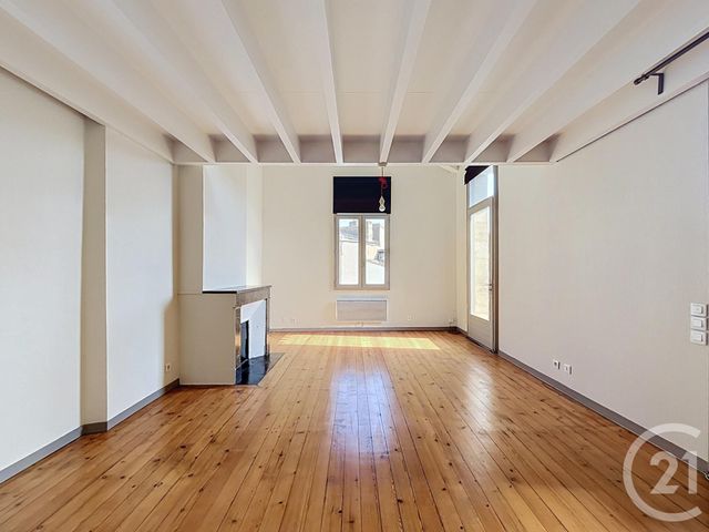 Appartement T2 à vendre - 2 pièces - 51.68 m2 - BORDEAUX - 33 - AQUITAINE - Century 21 Cabinet Rollin
