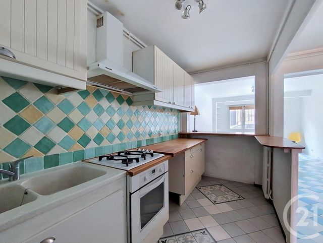 Appartement T2 à vendre - 2 pièces - 47.38 m2 - BORDEAUX - 33 - AQUITAINE - Century 21 Cabinet Rollin