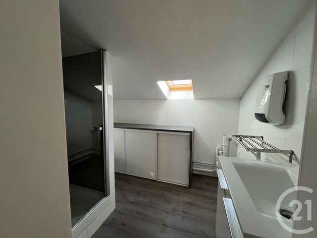 Appartement Studio à louer - 1 pièce - 28.31 m2 - BORDEAUX - 33 - AQUITAINE - Century 21 Cabinet Rollin