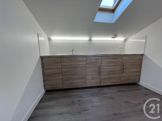 Appartement Studio à louer - 1 pièce - 28.31 m2 - BORDEAUX - 33 - AQUITAINE - Century 21 Cabinet Rollin