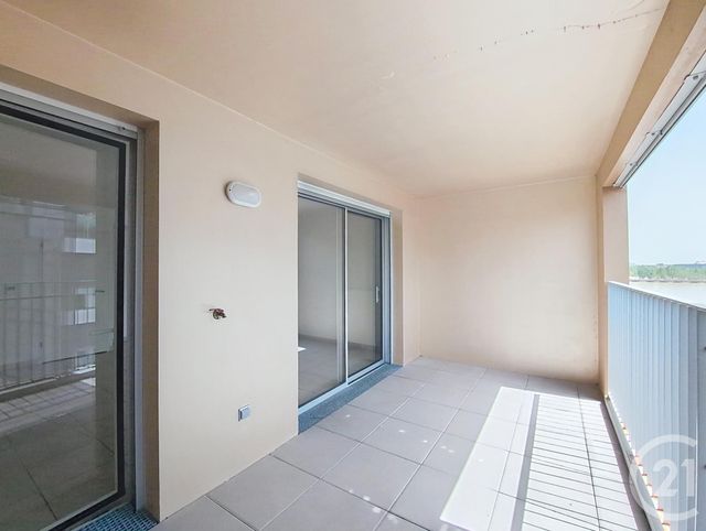 Appartement T3 à vendre - 3 pièces - 63.82 m2 - BORDEAUX - 33 - AQUITAINE - Century 21 Cabinet Rollin