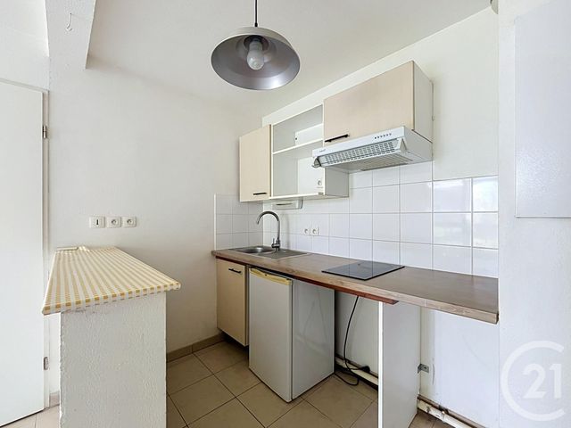 Appartement T2 à vendre - 2 pièces - 34.15 m2 - BORDEAUX - 33 - AQUITAINE - Century 21 Cabinet Rollin