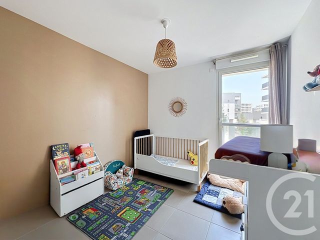 Appartement à vendre - 4 pièces - 80.54 m2 - BORDEAUX - 33 - AQUITAINE - Century 21 Cabinet Rollin