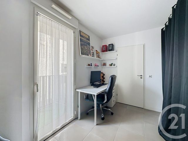 Appartement à vendre - 4 pièces - 80.54 m2 - BORDEAUX - 33 - AQUITAINE - Century 21 Cabinet Rollin