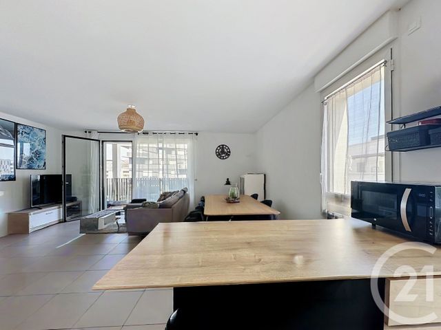 Appartement à vendre - 4 pièces - 80.54 m2 - BORDEAUX - 33 - AQUITAINE - Century 21 Cabinet Rollin