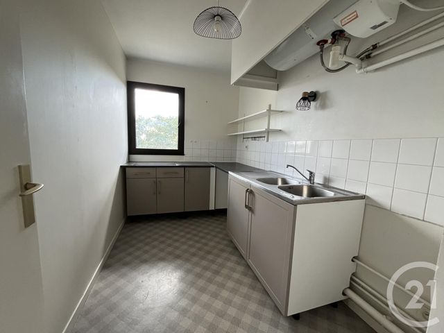 Appartement T2 à louer - 2 pièces - 51.27 m2 - TALENCE - 33 - AQUITAINE - Century 21 Cabinet Rollin