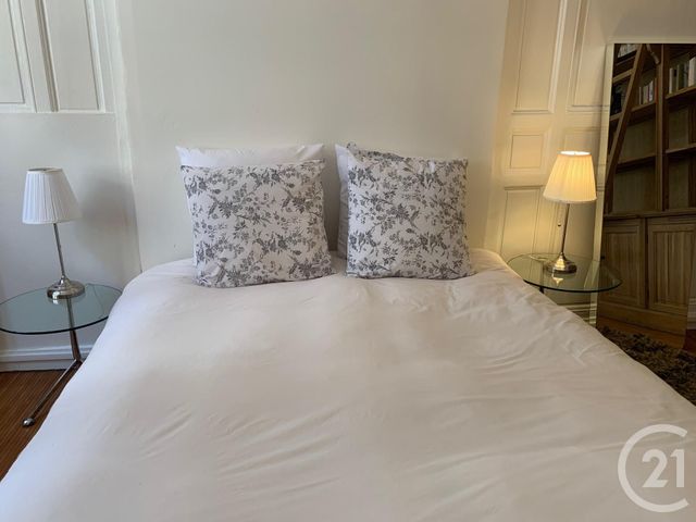Appartement T3 à louer - 3 pièces - 89.13 m2 - BORDEAUX - 33 - AQUITAINE - Century 21 Cabinet Rollin