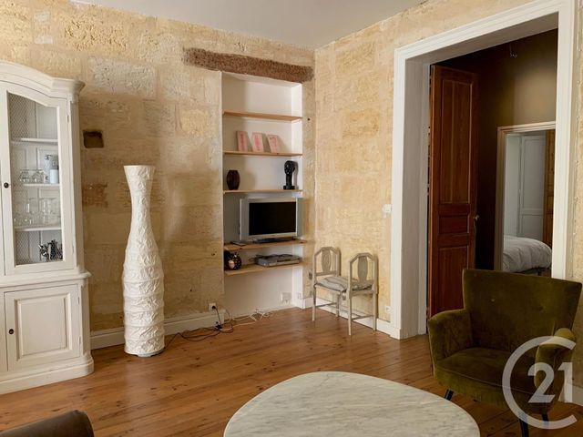 Appartement T3 à louer - 3 pièces - 89.13 m2 - BORDEAUX - 33 - AQUITAINE - Century 21 Cabinet Rollin