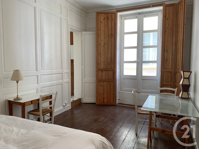 Appartement T3 à louer - 3 pièces - 89.13 m2 - BORDEAUX - 33 - AQUITAINE - Century 21 Cabinet Rollin
