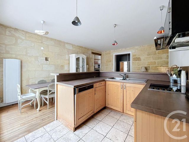 Appartement T3 à louer - 3 pièces - 89.13 m2 - BORDEAUX - 33 - AQUITAINE - Century 21 Cabinet Rollin