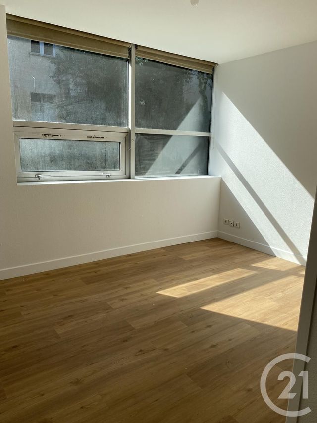 Appartement F1 à louer - 1 pièce - 17.29 m2 - BORDEAUX - 33 - AQUITAINE - Century 21 Cabinet Rollin