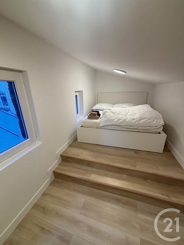 Appartement T2 à louer - 2 pièces - 28.98 m2 - BORDEAUX - 33 - AQUITAINE - Century 21 Cabinet Rollin