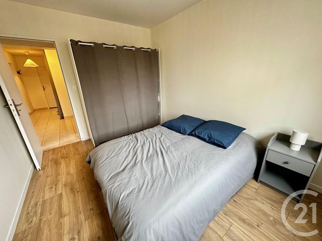 Appartement Chambre à louer - 1 pièce - 26.81 m2 - BORDEAUX - 33 - AQUITAINE - Century 21 Cabinet Rollin
