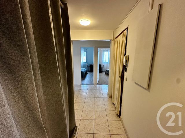 Appartement Chambre à louer - 1 pièce - 26.81 m2 - BORDEAUX - 33 - AQUITAINE - Century 21 Cabinet Rollin