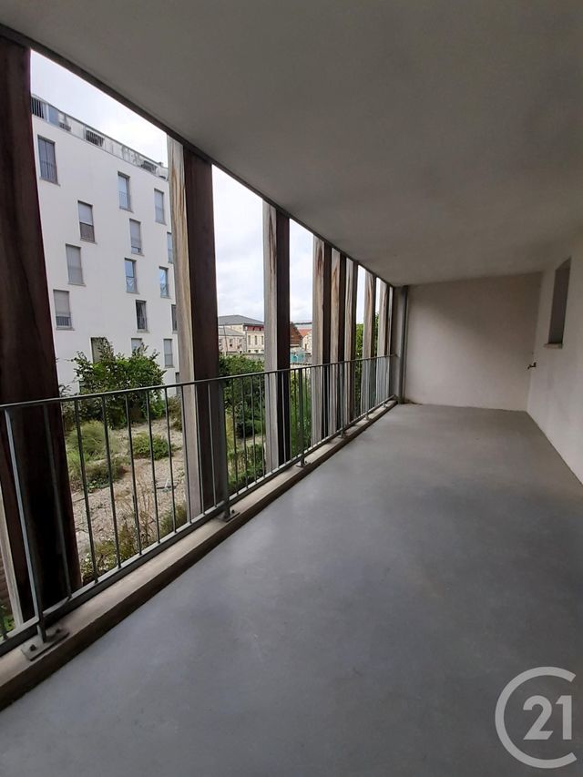 Appartement T3 à louer - 3 pièces - 69.72 m2 - BORDEAUX - 33 - AQUITAINE - Century 21 Cabinet Rollin