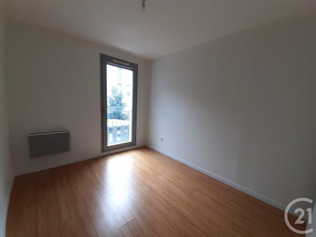 Appartement T3 à louer - 3 pièces - 69.72 m2 - BORDEAUX - 33 - AQUITAINE - Century 21 Cabinet Rollin