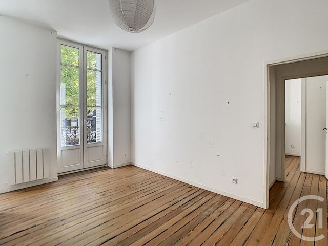Appartement F5 à louer - 5 pièces - 154.65 m2 - BORDEAUX - 33 - AQUITAINE - Century 21 Cabinet Rollin