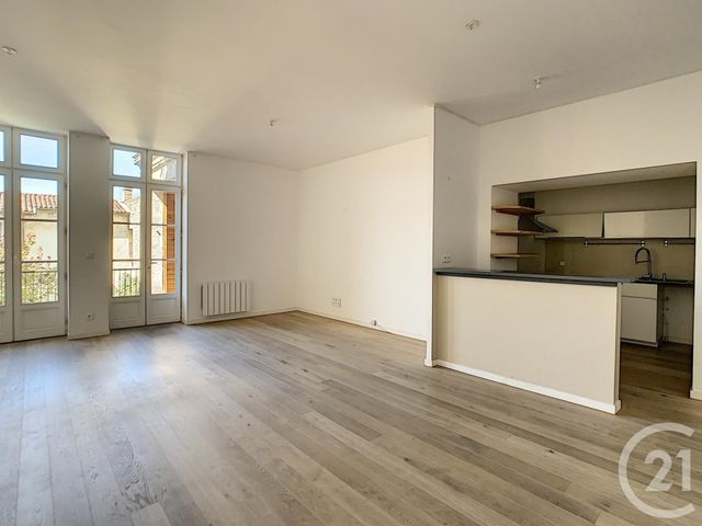 Appartement F5 à louer - 5 pièces - 154.65 m2 - BORDEAUX - 33 - AQUITAINE - Century 21 Cabinet Rollin