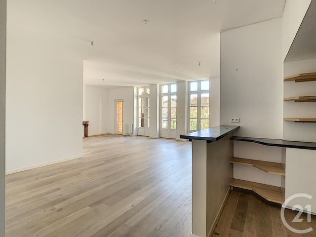 Appartement F5 à louer - 5 pièces - 154.65 m2 - BORDEAUX - 33 - AQUITAINE - Century 21 Cabinet Rollin