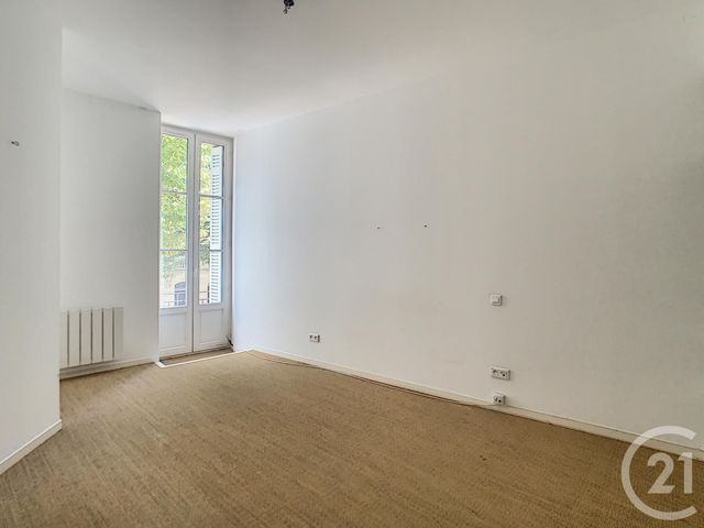 Appartement F5 à louer - 5 pièces - 154.65 m2 - BORDEAUX - 33 - AQUITAINE - Century 21 Cabinet Rollin