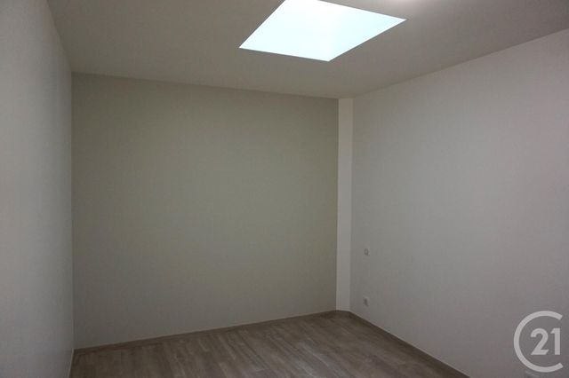 maison à louer - 5 pièces - 88.41 m2 - BORDEAUX - 33 - AQUITAINE - Century 21 Cabinet Rollin