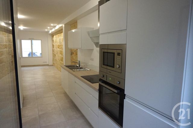 maison à louer - 5 pièces - 88.41 m2 - BORDEAUX - 33 - AQUITAINE - Century 21 Cabinet Rollin
