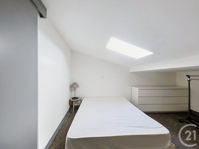 Appartement T2 à vendre - 2 pièces - 31.05 m2 - BORDEAUX - 33 - AQUITAINE - Century 21 Cabinet Rollin