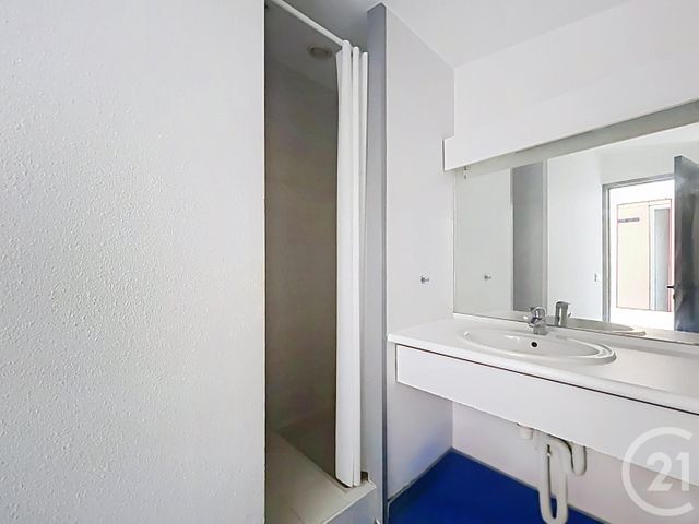 Appartement T2 à vendre - 2 pièces - 31.05 m2 - BORDEAUX - 33 - AQUITAINE - Century 21 Cabinet Rollin