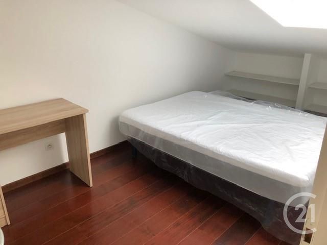 Appartement Chambre à louer - 1 pièce - 10.74 m2 - BORDEAUX - 33 - AQUITAINE - Century 21 Cabinet Rollin