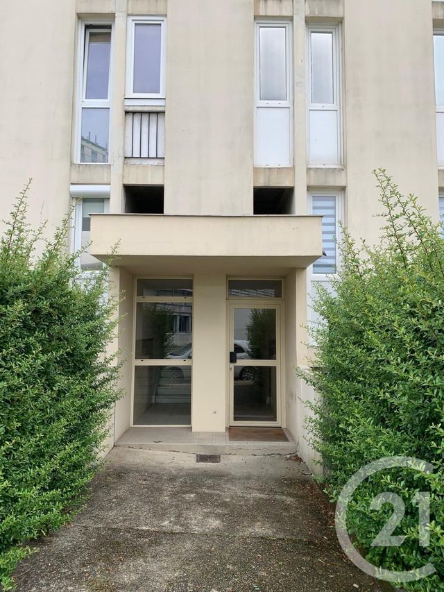 Appartement T1 à louer - 1 pièce - 30.43 m2 - BORDEAUX - 33 - AQUITAINE - Century 21 Cabinet Rollin
