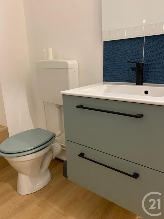 Appartement T1 à louer - 1 pièce - 30.43 m2 - BORDEAUX - 33 - AQUITAINE - Century 21 Cabinet Rollin