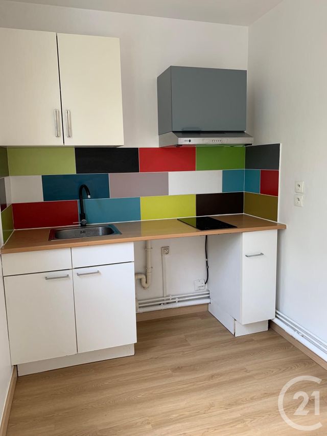 Appartement T1 à louer - 1 pièce - 30.43 m2 - BORDEAUX - 33 - AQUITAINE - Century 21 Cabinet Rollin