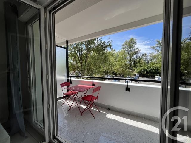 Appartement T2 à louer - 2 pièces - 41.76 m2 - BORDEAUX - 33 - AQUITAINE - Century 21 Cabinet Rollin