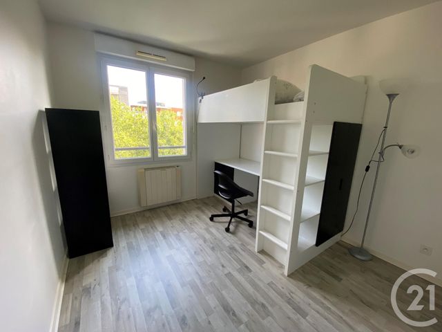 Appartement T3 à louer - 3 pièces - 61.76 m2 - BORDEAUX - 33 - AQUITAINE - Century 21 Cabinet Rollin