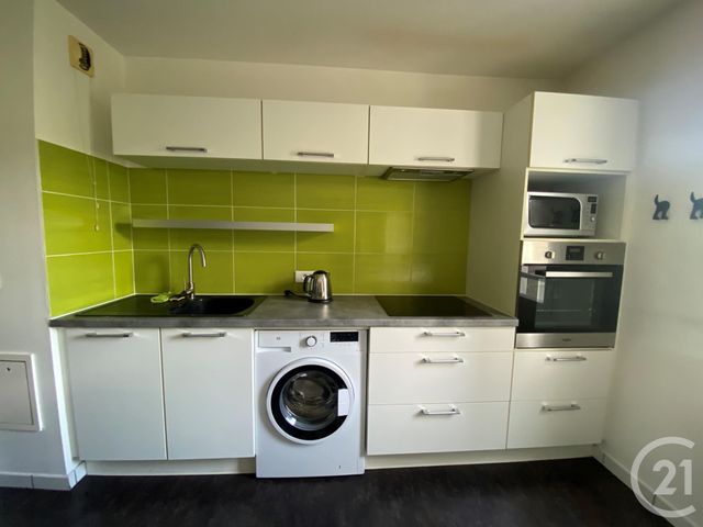 Appartement T3 à louer - 3 pièces - 61.76 m2 - BORDEAUX - 33 - AQUITAINE - Century 21 Cabinet Rollin