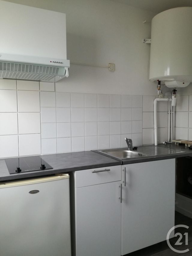Appartement Studio à louer - 1 pièce - 29.12 m2 - BORDEAUX - 33 - AQUITAINE - Century 21 Cabinet Rollin