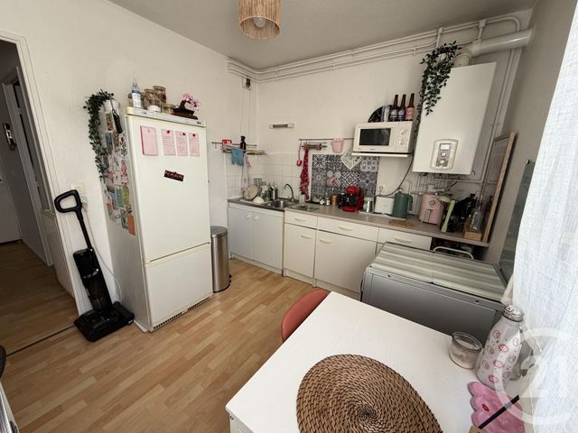 Appartement F1 à louer - 1 pièce - 40.2 m2 - BORDEAUX - 33 - AQUITAINE - Century 21 Cabinet Rollin