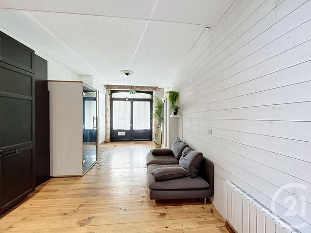 Appartement T1 à vendre - 1 pièce - 65.15 m2 - BORDEAUX - 33 - AQUITAINE - Century 21 Cabinet Rollin