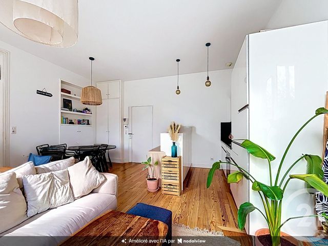Appartement à vendre - 2 pièces - 43.37 m2 - BORDEAUX - 33 - AQUITAINE - Century 21 Cabinet Rollin