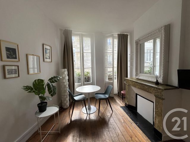 Appartement Studio à louer - 1 pièce - 24.73 m2 - BORDEAUX - 33 - AQUITAINE - Century 21 Cabinet Rollin