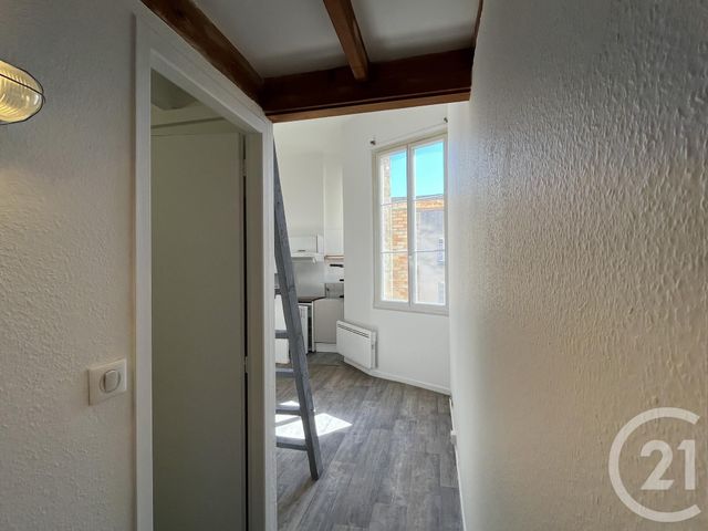 Appartement T2 à louer - 2 pièces - 23.96 m2 - BORDEAUX - 33 - AQUITAINE - Century 21 Cabinet Rollin