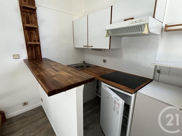 Appartement T2 à louer - 2 pièces - 23.96 m2 - BORDEAUX - 33 - AQUITAINE - Century 21 Cabinet Rollin