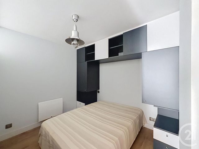 Appartement T2 à vendre - 2 pièces - 44.0 m2 - BORDEAUX - 33 - AQUITAINE - Century 21 Cabinet Rollin