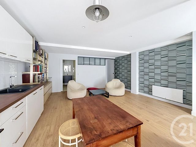 Appartement T2 à vendre - 2 pièces - 44.0 m2 - BORDEAUX - 33 - AQUITAINE - Century 21 Cabinet Rollin