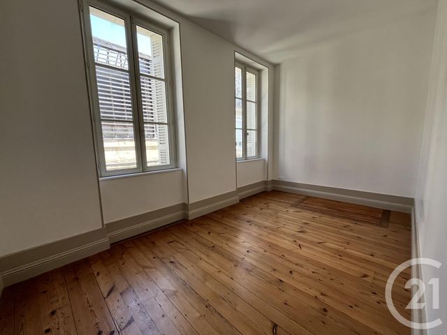 Appartement T3 à louer - 3 pièces - 85.0 m2 - BORDEAUX - 33 - AQUITAINE - Century 21 Cabinet Rollin