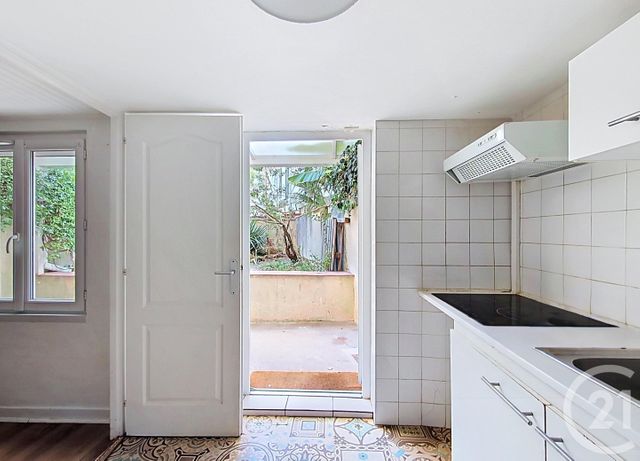 Appartement T1 à vendre - 1 pièce - 32.28 m2 - BORDEAUX - 33 - AQUITAINE - Century 21 Cabinet Rollin