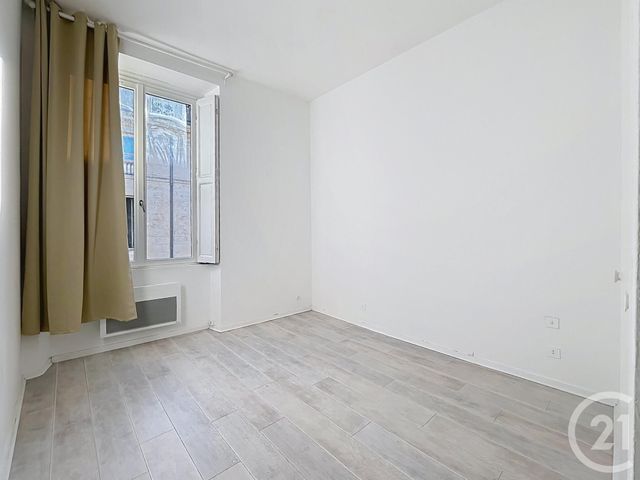 Appartement T3 à louer - 3 pièces - 74.82 m2 - BORDEAUX - 33 - AQUITAINE - Century 21 Cabinet Rollin